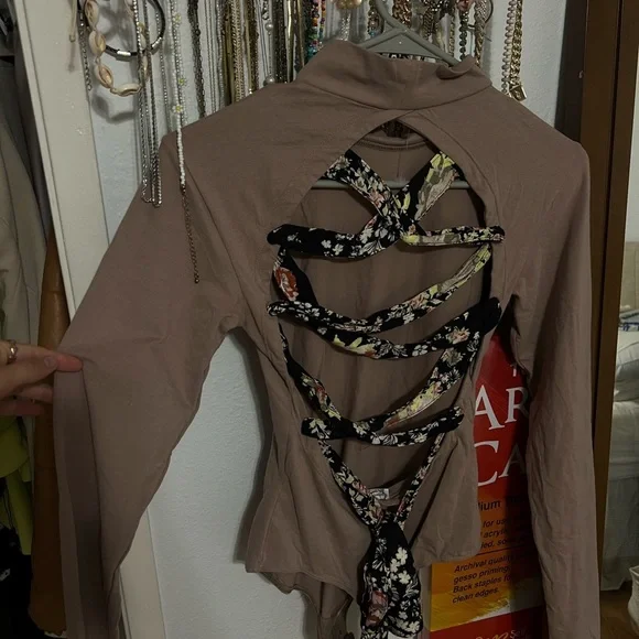 FREE PEOPLE top - Picture 8 of 12